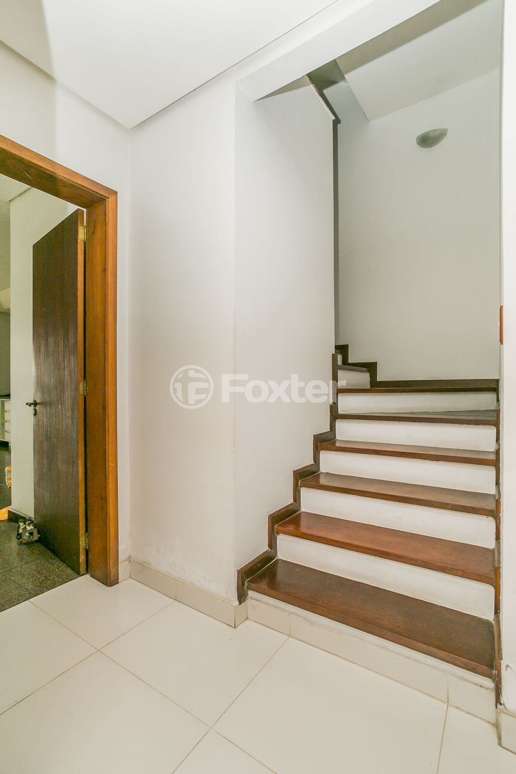 casa sobrado para comprar em Alfredo Miranda Obino, 205 - foto 8