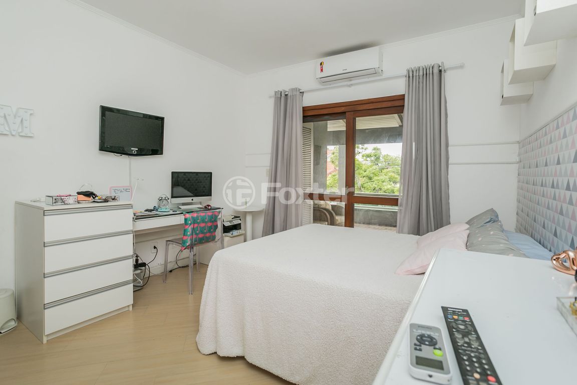 casa sobrado para comprar em Alfredo Miranda Obino, 205 - foto 15