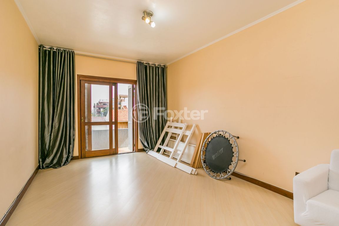 casa sobrado para comprar em Alfredo Miranda Obino, 205 - foto 23