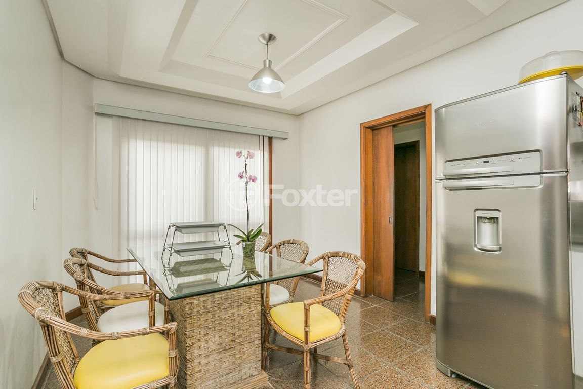 casa sobrado para comprar em Alfredo Miranda Obino, 205 - foto 32