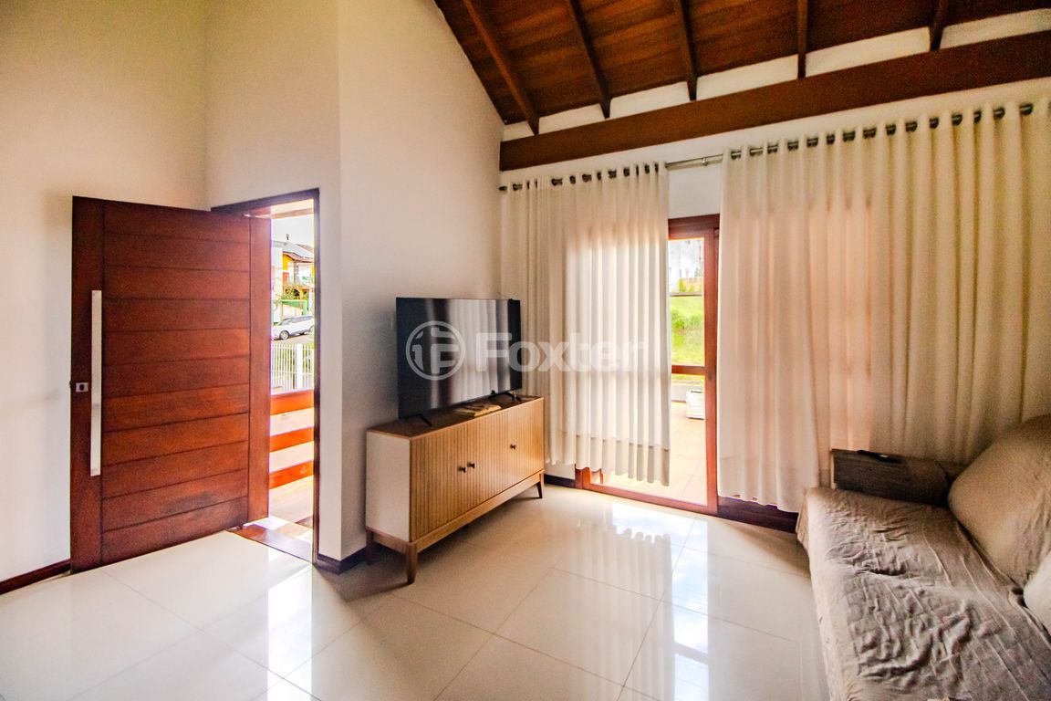 Casa em condominio para comprar em Mário Quintana, Porto Alegre - foto 1