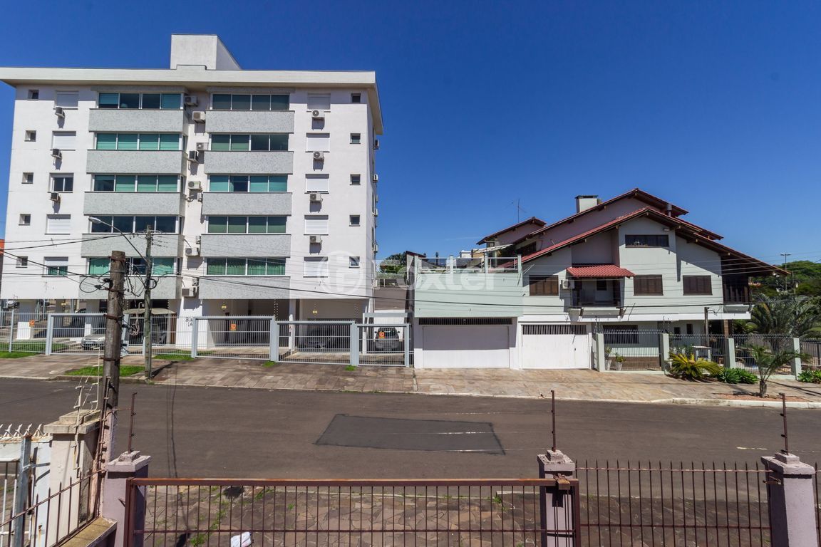 casa sobrado para comprar em Professora Lucy Maria Soares Santos, 118 - foto 18