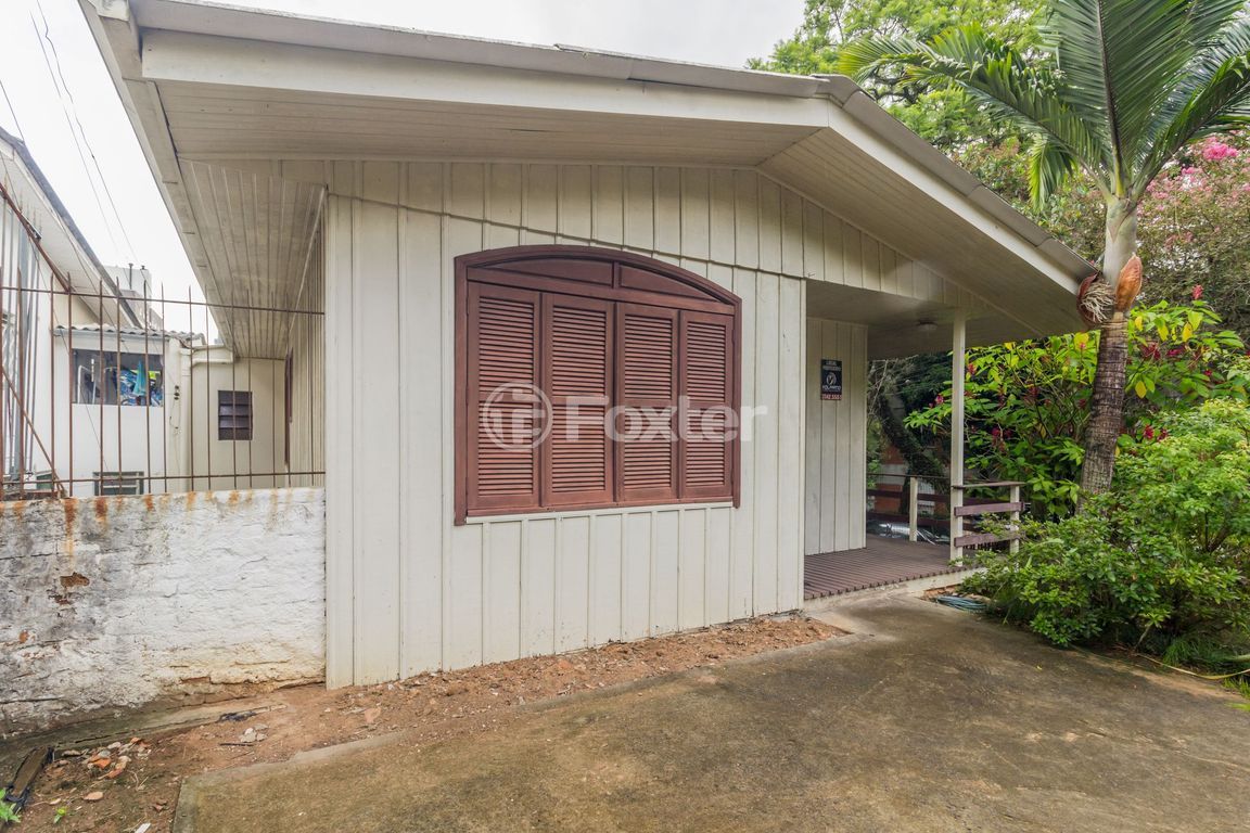 casa sobrado para comprar em Doutor Eduardo Chartier, 799 - foto 36