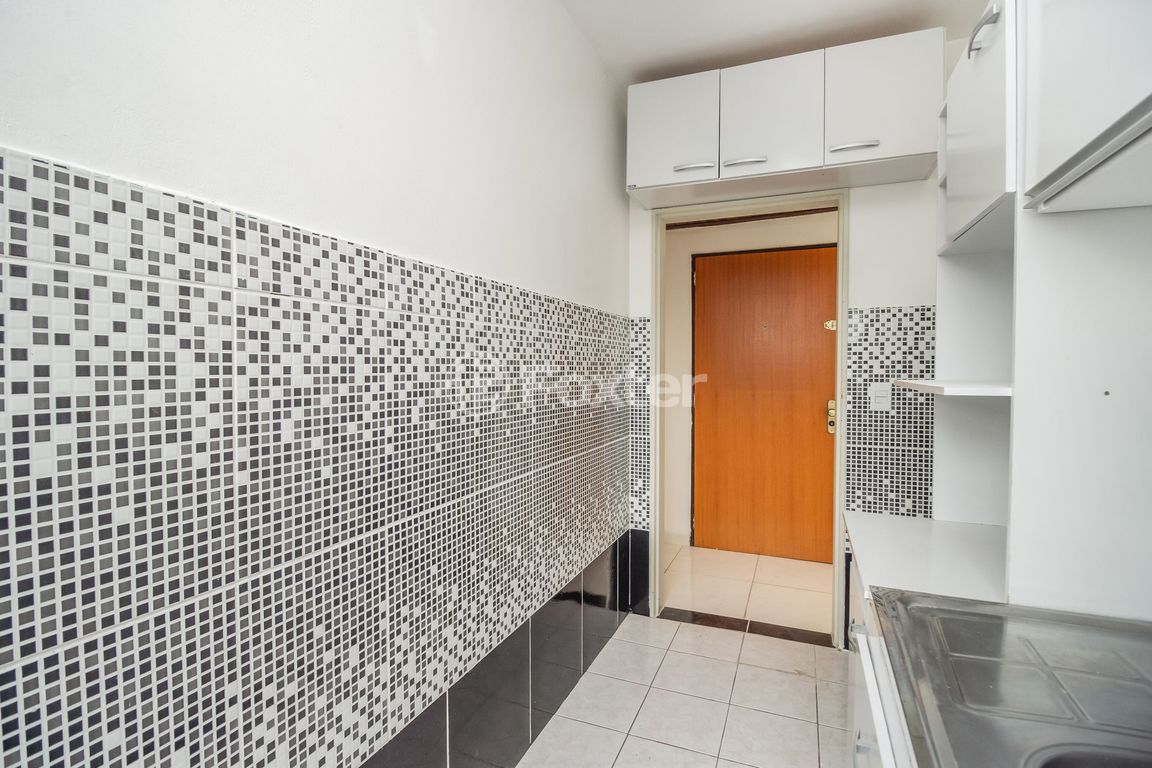 Apartamento para comprar em Aracy Froes, 207 - foto 22