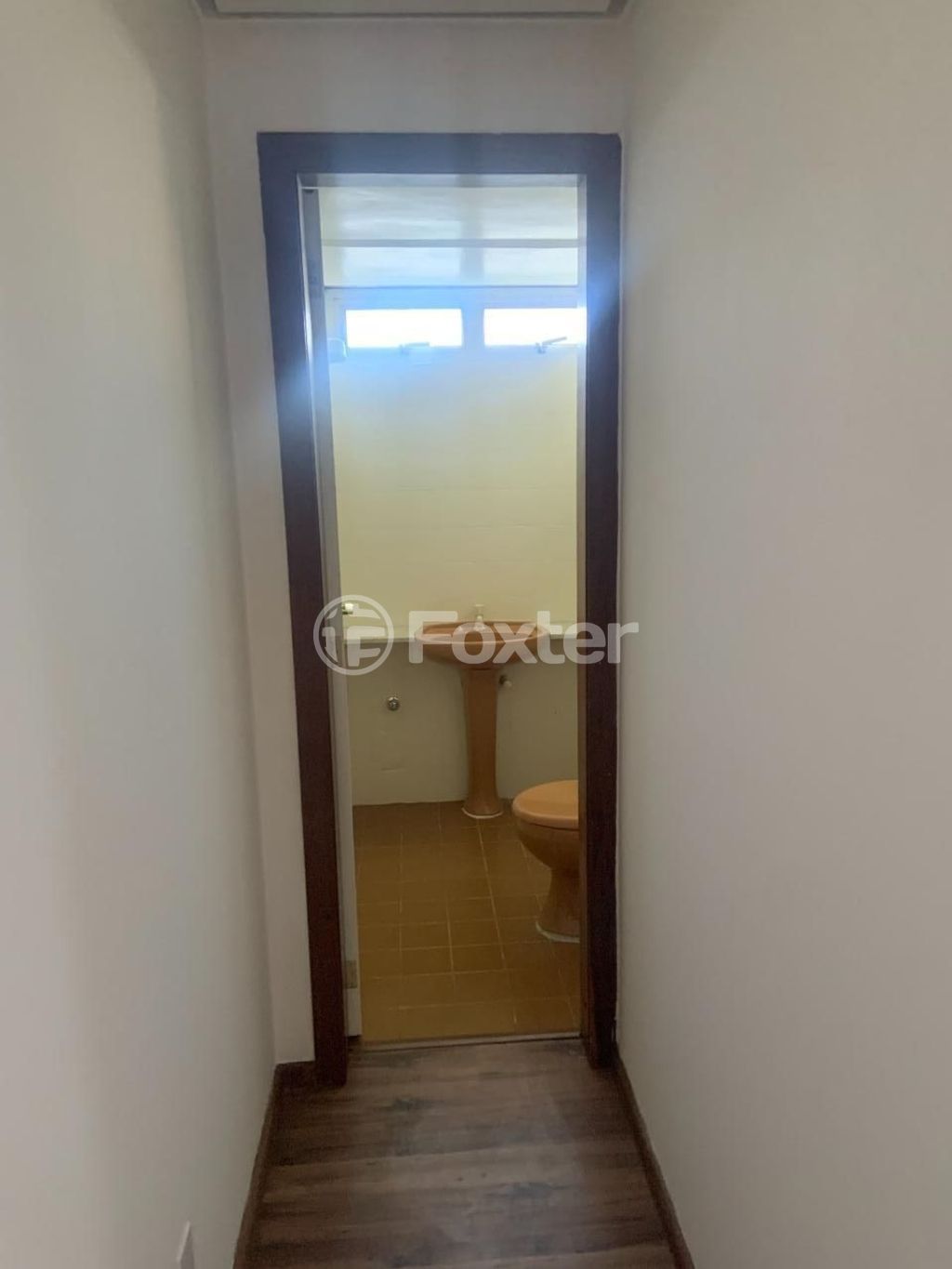 consultorio sala conjunto para comprar em VINTE E QUATRO DE OUTUBRO, 111 - foto 31