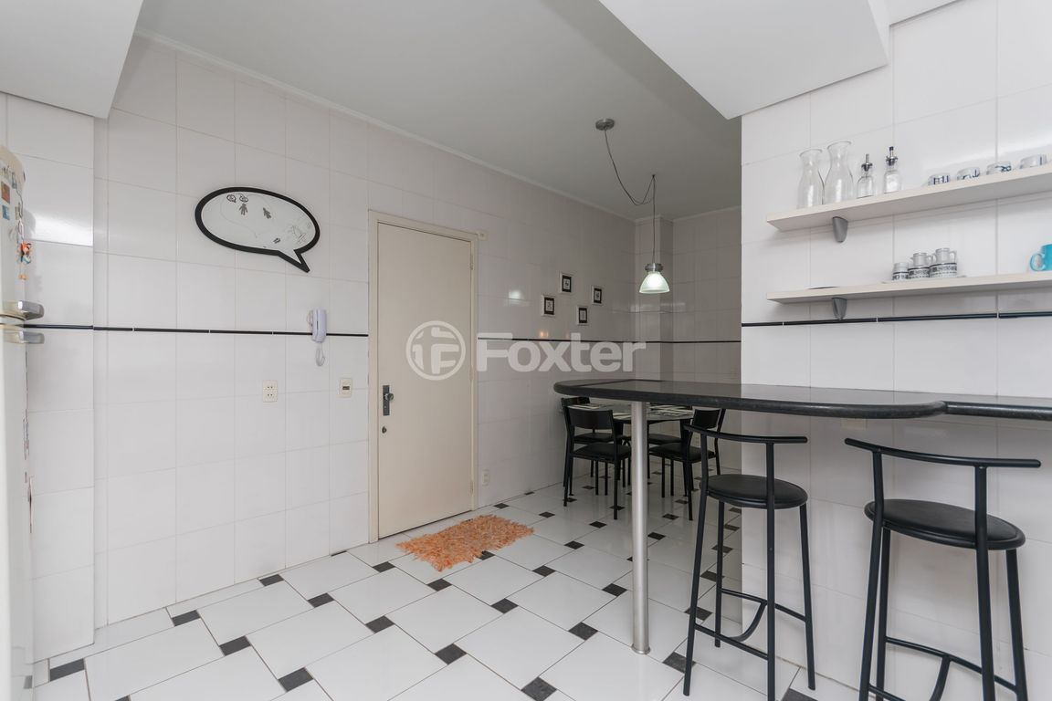 Apartamento para comprar em VINTE E QUATRO DE OUTUBRO, 1000 - foto 45