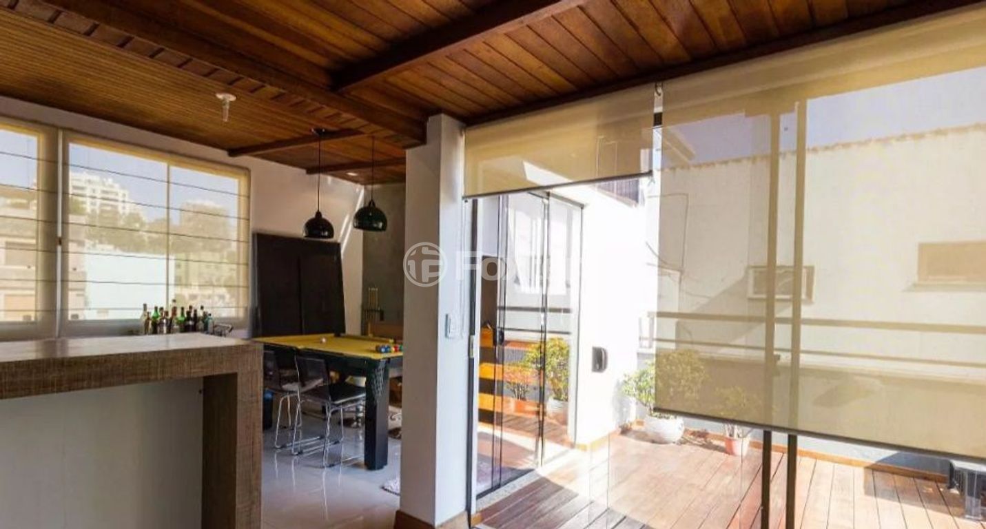 Cobertura para comprar em Carlos Trein Filho, 130 - foto 29