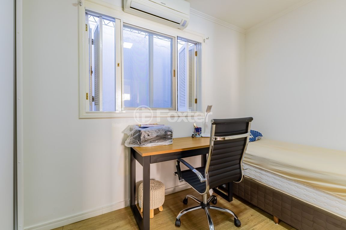 casa sobrado para comprar em ANGELO CRIVELLARO, 359 - foto 19