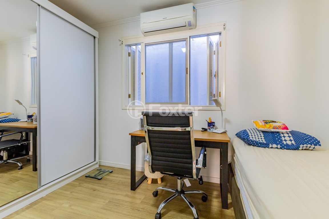 casa sobrado para comprar em ANGELO CRIVELLARO, 359 - foto 20