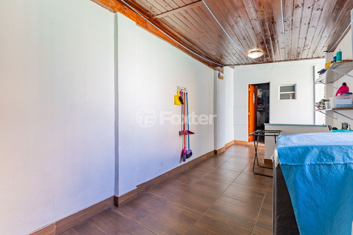 casa sobrado para comprar em ANGELO CRIVELLARO, 359 - foto 45