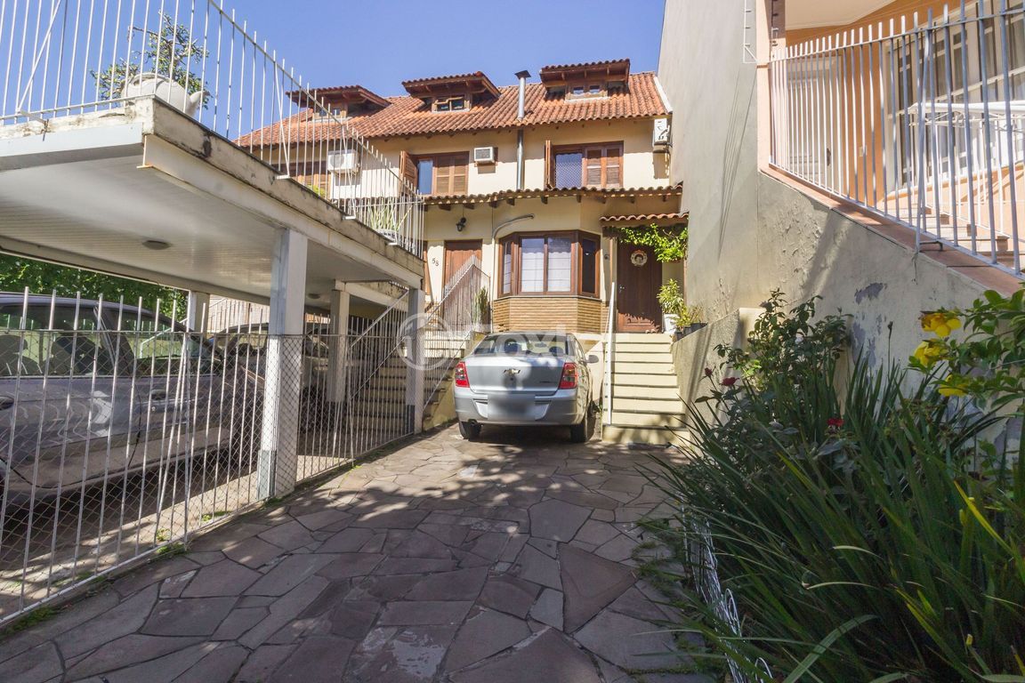 casa sobrado para comprar em Elías Botome, 62 - foto 26