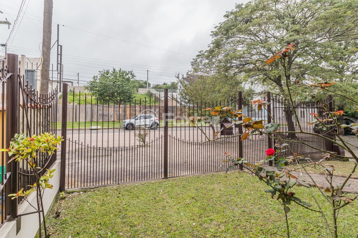 casa sobrado para comprar em Elias Bothome, 371 - foto 10
