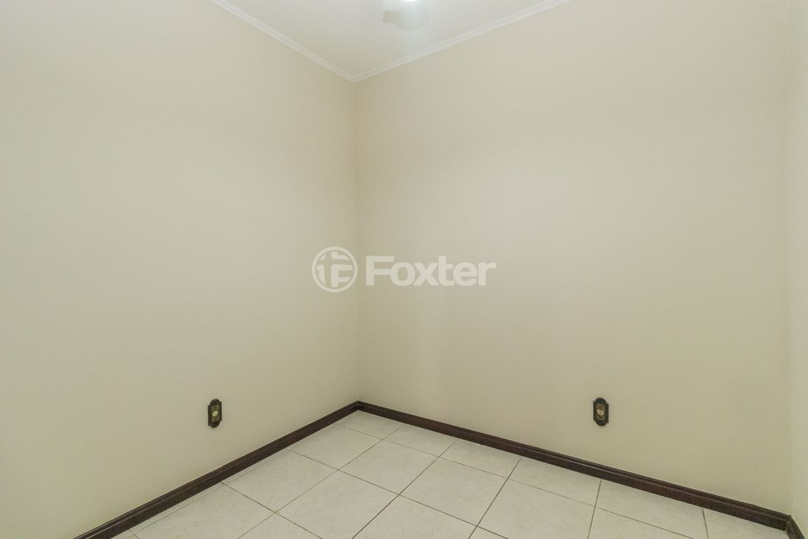 casa sobrado para comprar em Elias Bothome, 371 - foto 24