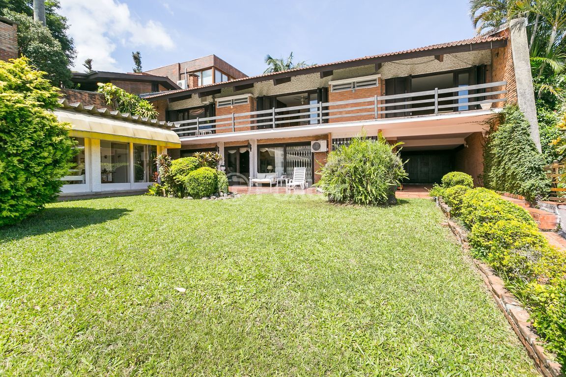 casa sobrado para comprar em Coroados, 1195 - foto 37