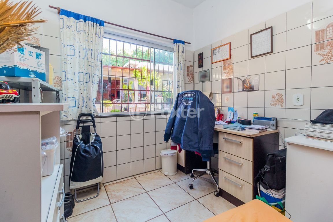 casa sobrado para comprar em Doutor Marino Abrahão, 70 - foto 13