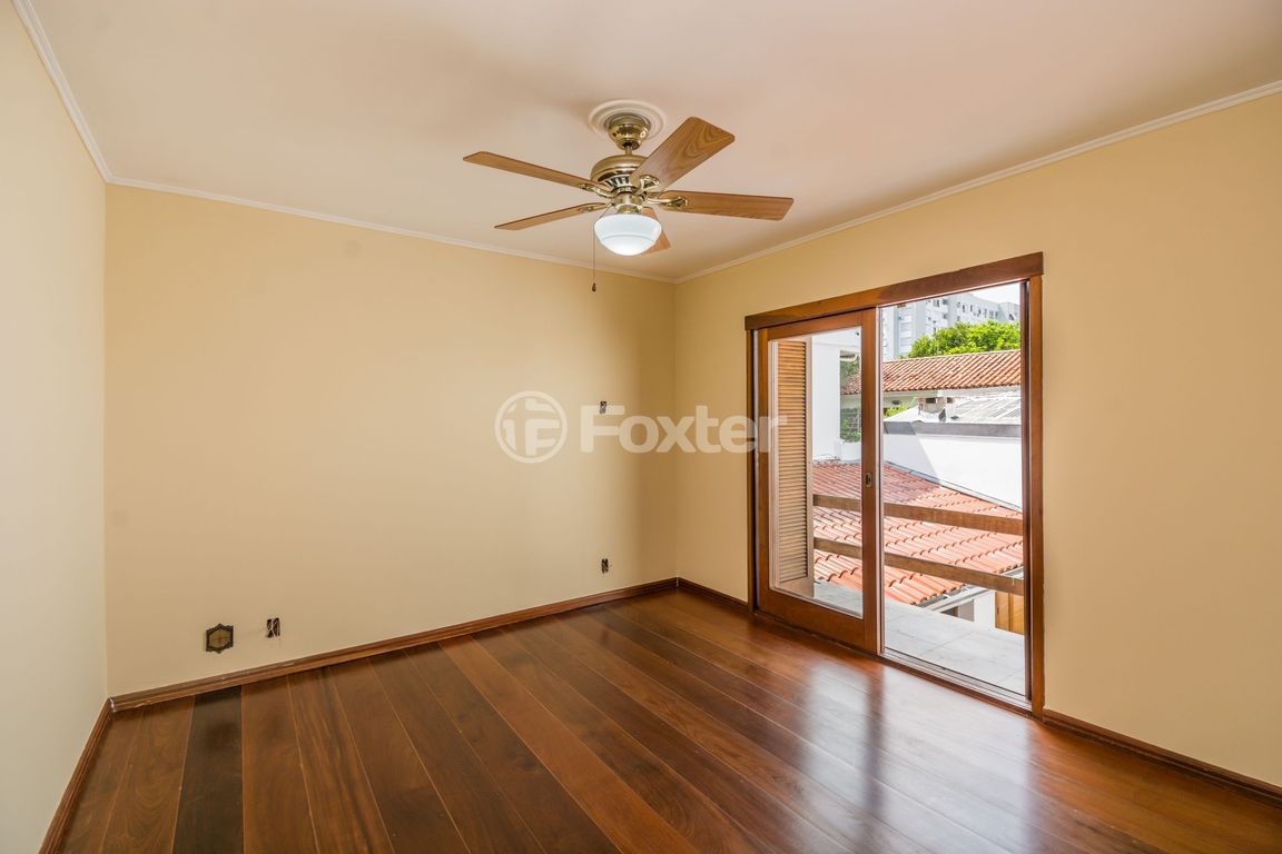 casa sobrado para comprar em Maestro Mendanha, 25 - foto 15