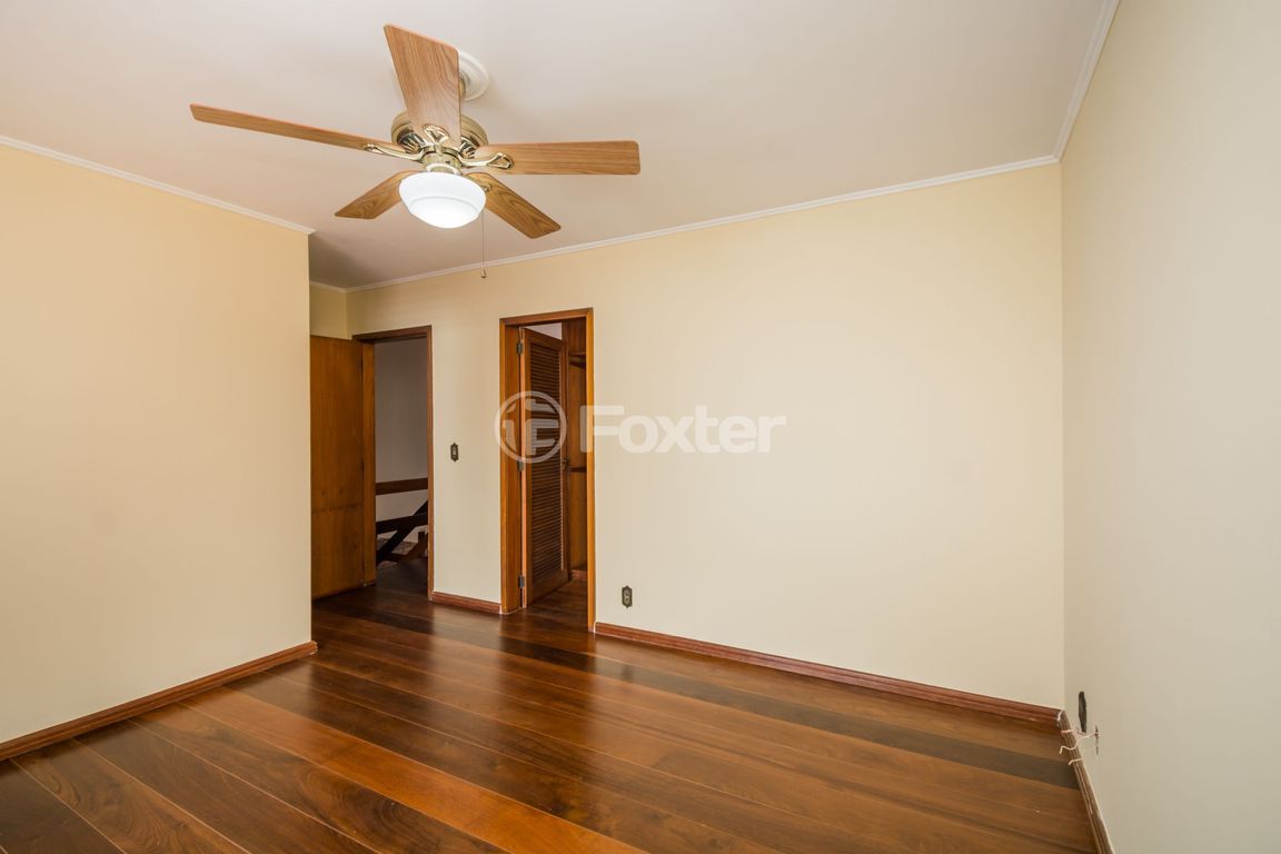 casa sobrado para comprar em Maestro Mendanha, 25 - foto 17