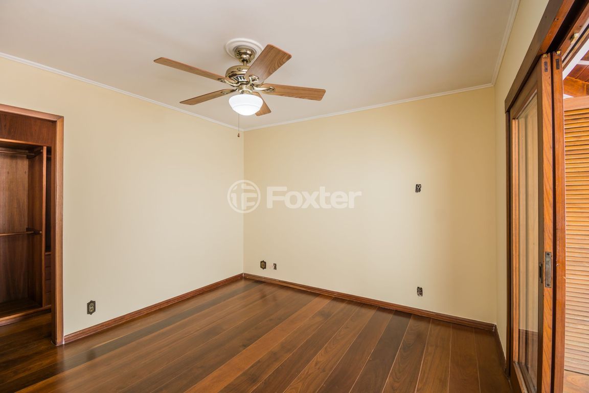 casa sobrado para comprar em Maestro Mendanha, 25 - foto 18