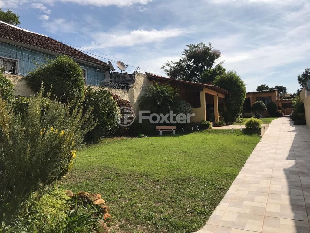casa sobrado para comprar em Atílio Supertti, 137 - foto 14