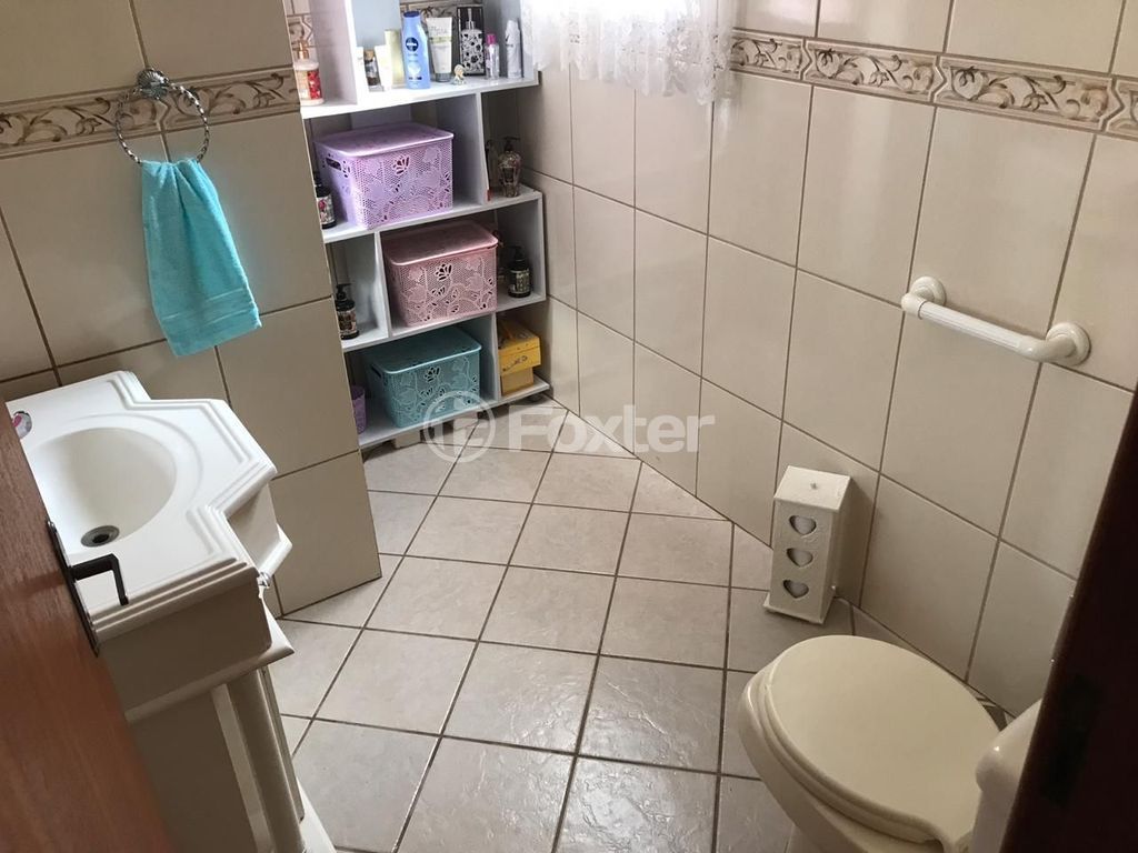 casa sobrado para comprar em Atílio Supertti, 137 - foto 15