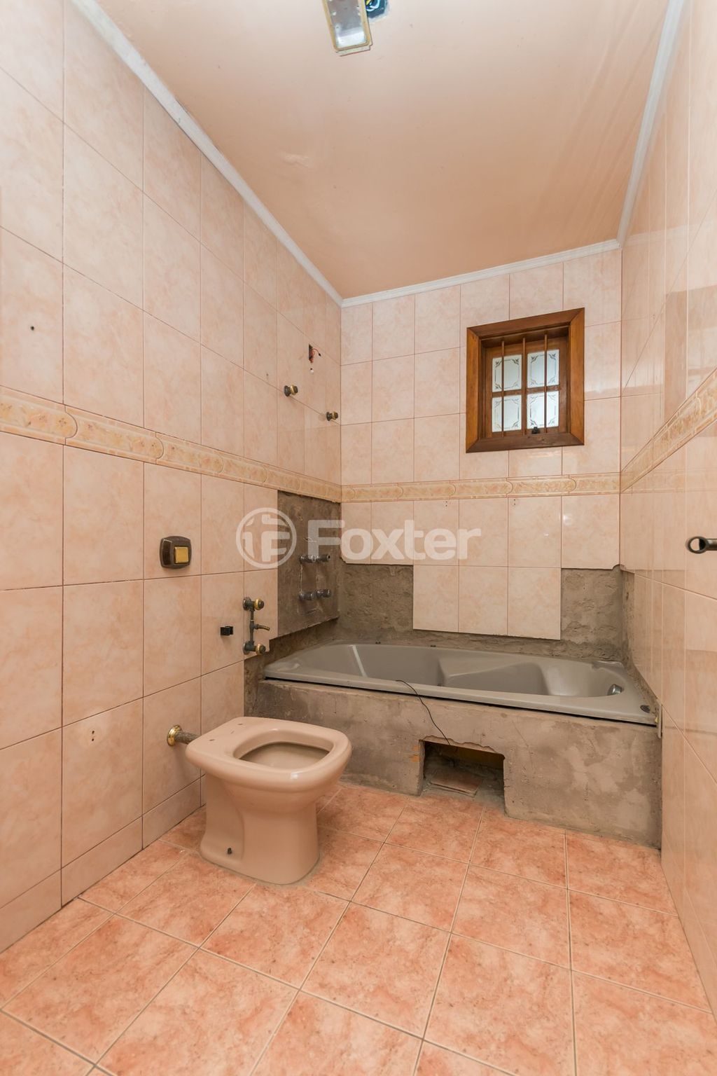 casa sobrado para comprar em Kyve T. Knijnik, 15 - foto 18