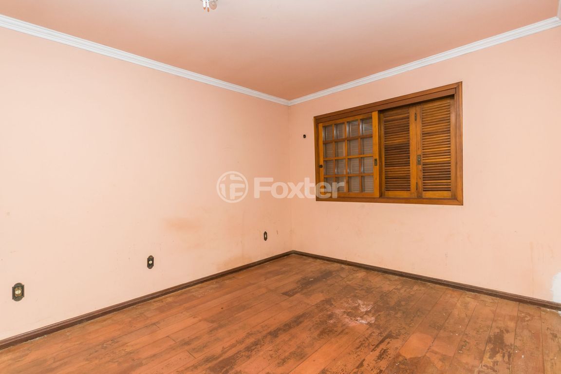 casa sobrado para comprar em Kyve T. Knijnik, 15 - foto 12
