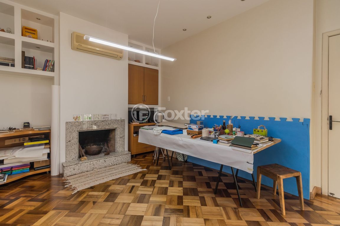 casa sobrado para comprar em BORGES DO CANTO, 266 - foto 8