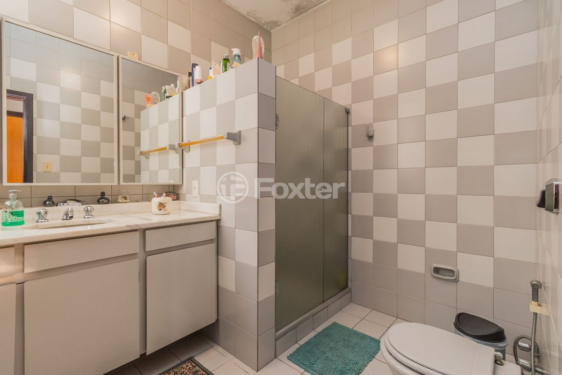casa sobrado para comprar em BORGES DO CANTO, 266 - foto 24