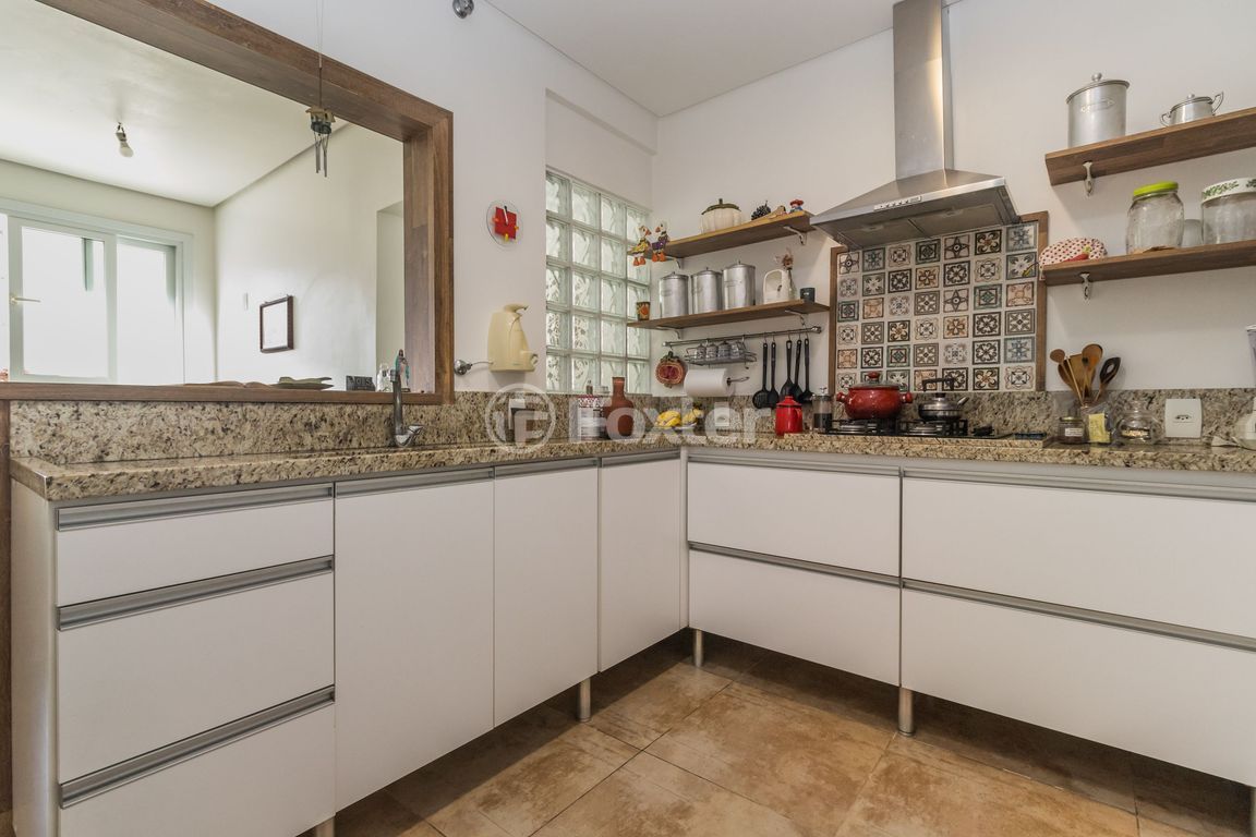 casa sobrado para comprar em BORGES DO CANTO, 266 - foto 33