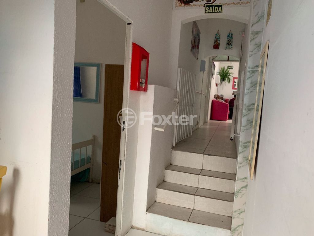 casa sobrado para comprar em Otto Niemeyer, 3565 - foto 20