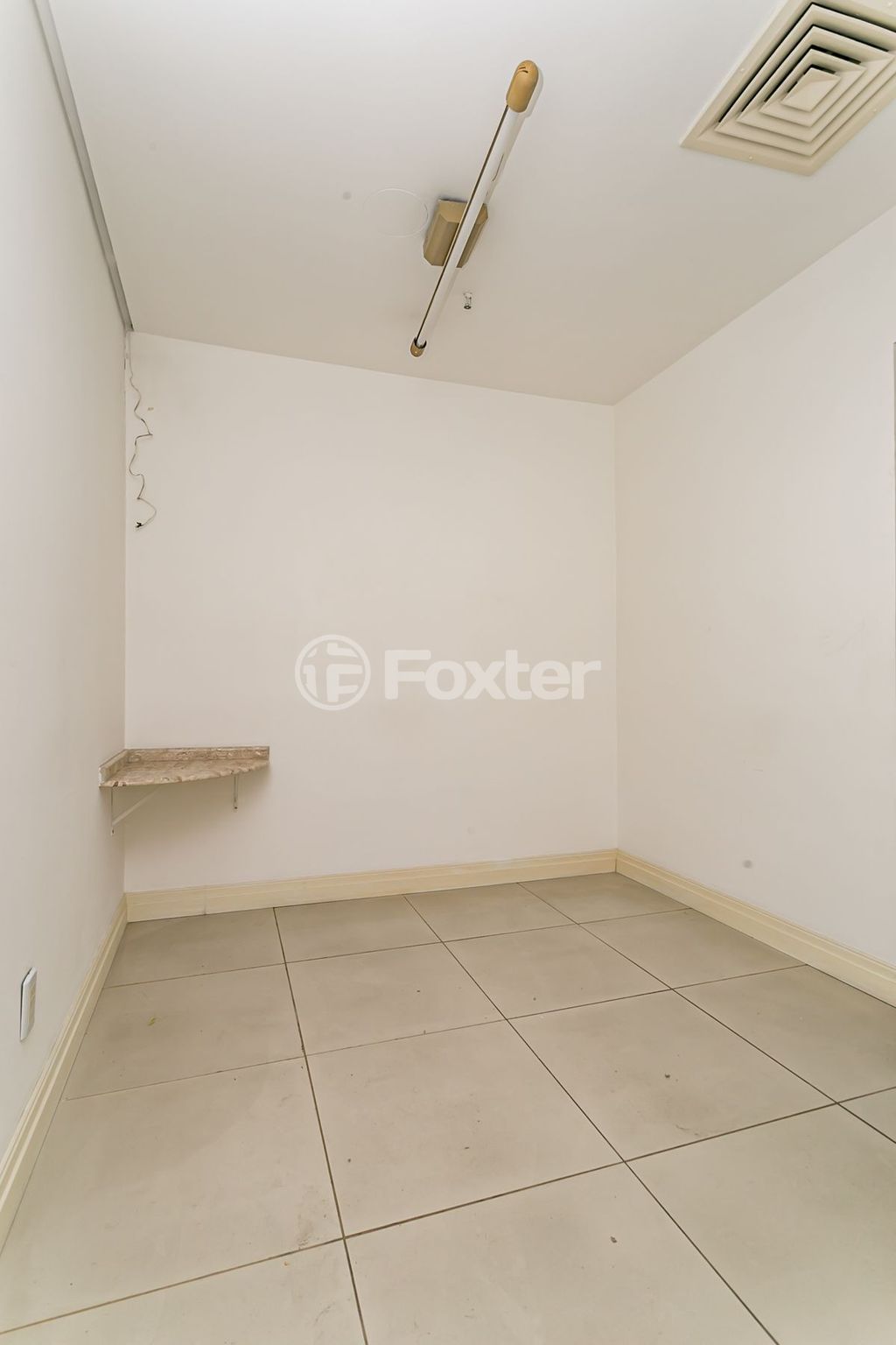 consultorio sala conjunto para comprar em Vinte e Quatro de Outubro, 850 - foto 15