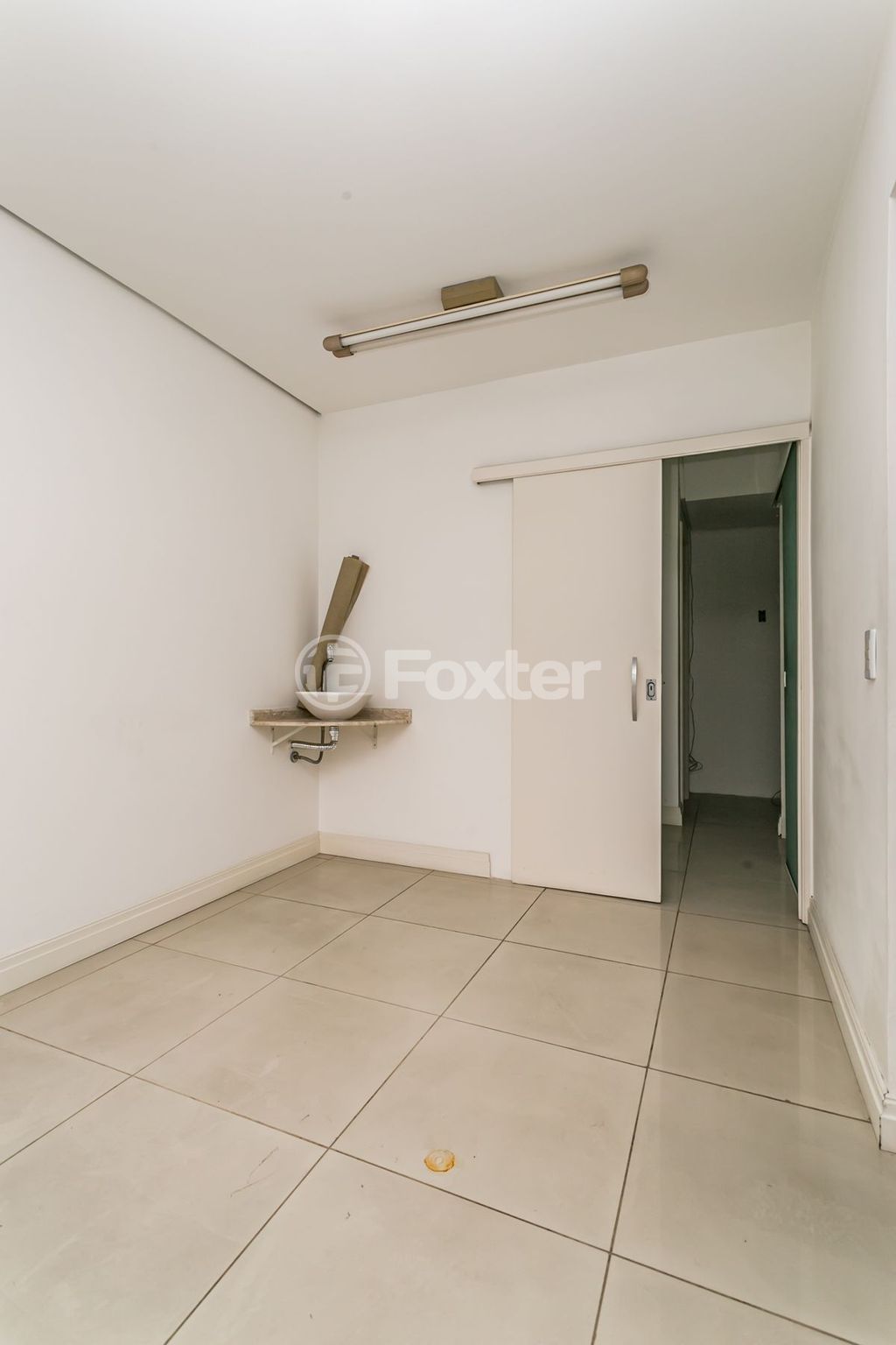 consultorio sala conjunto para comprar em Vinte e Quatro de Outubro, 850 - foto 11