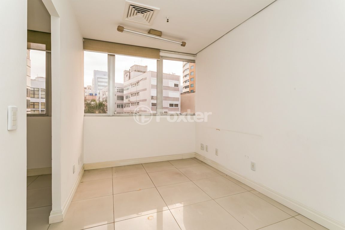 consultorio sala conjunto para comprar em Vinte e Quatro de Outubro, 850 - foto 4