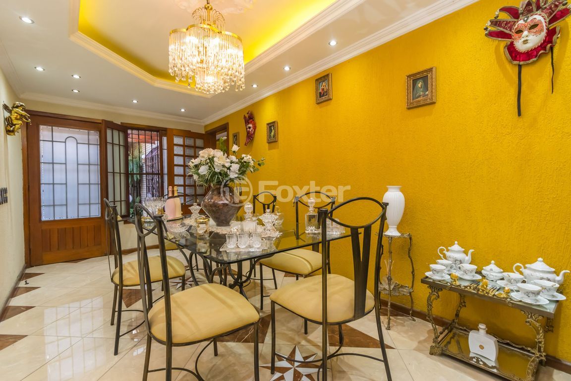 casa sobrado para comprar em Coronel Aparício Borges, 303 - foto 8