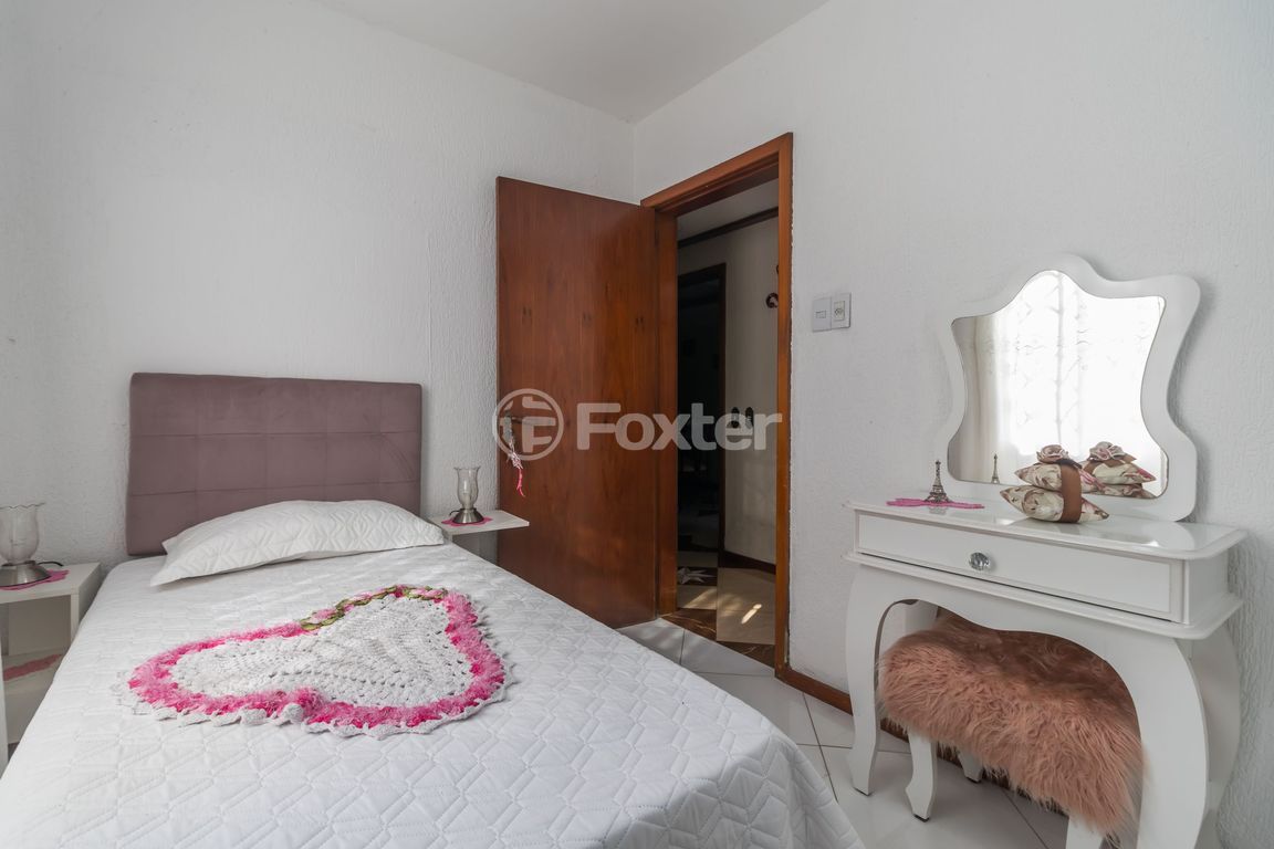 casa sobrado para comprar em Coronel Aparício Borges, 303 - foto 13