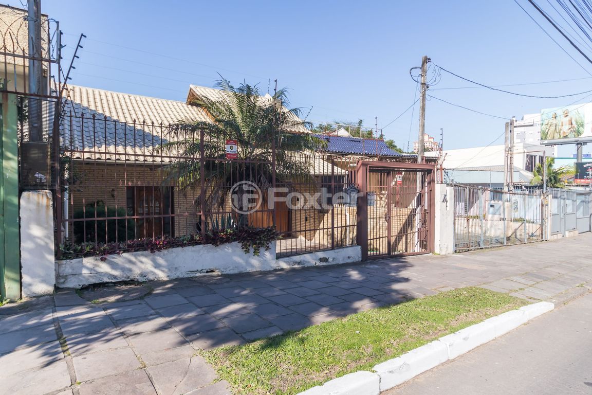 casa sobrado para comprar em Coronel Aparício Borges, 303 - foto 57
