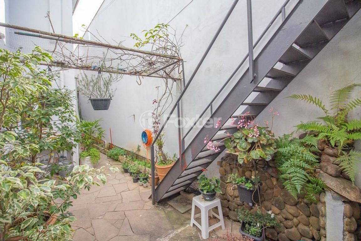 casa sobrado para comprar em Miguel Tostes, 806 - foto 29