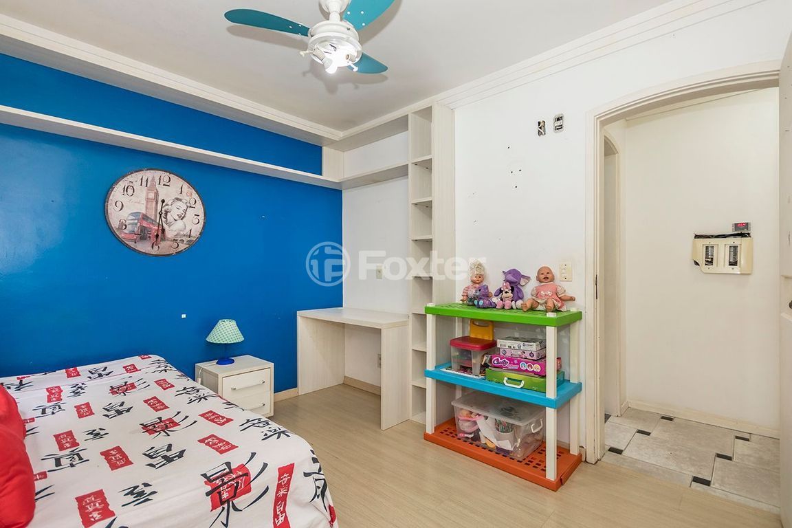 casa sobrado para comprar em Dona Gabriela, 320 - foto 17