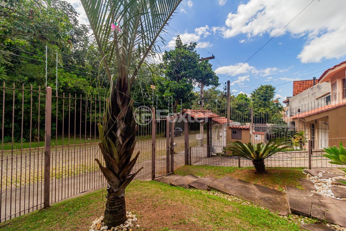 casa sobrado para comprar em Ari Peixoto Martins, 190 - foto 56