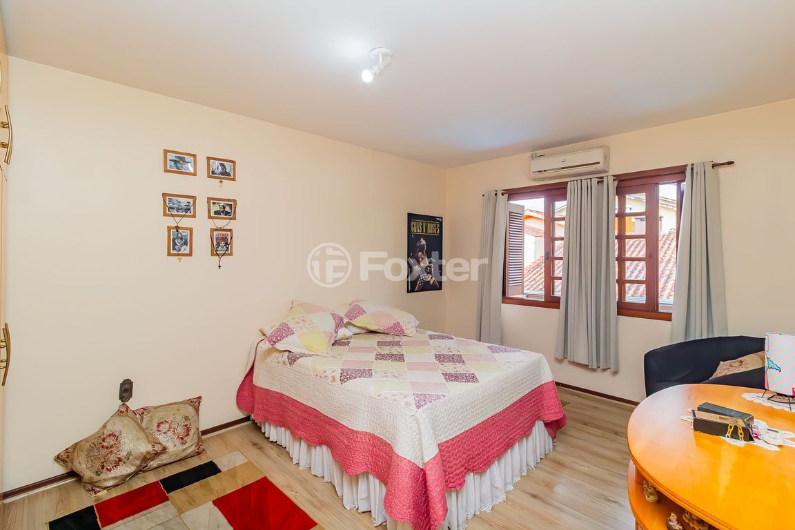 casa sobrado para comprar em Ari Peixoto Martins, 190 - foto 22
