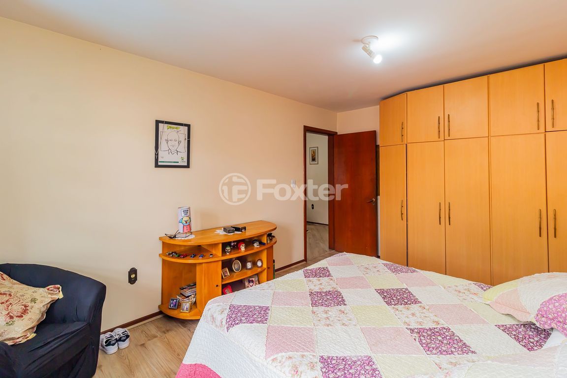 casa sobrado para comprar em Ari Peixoto Martins, 190 - foto 23
