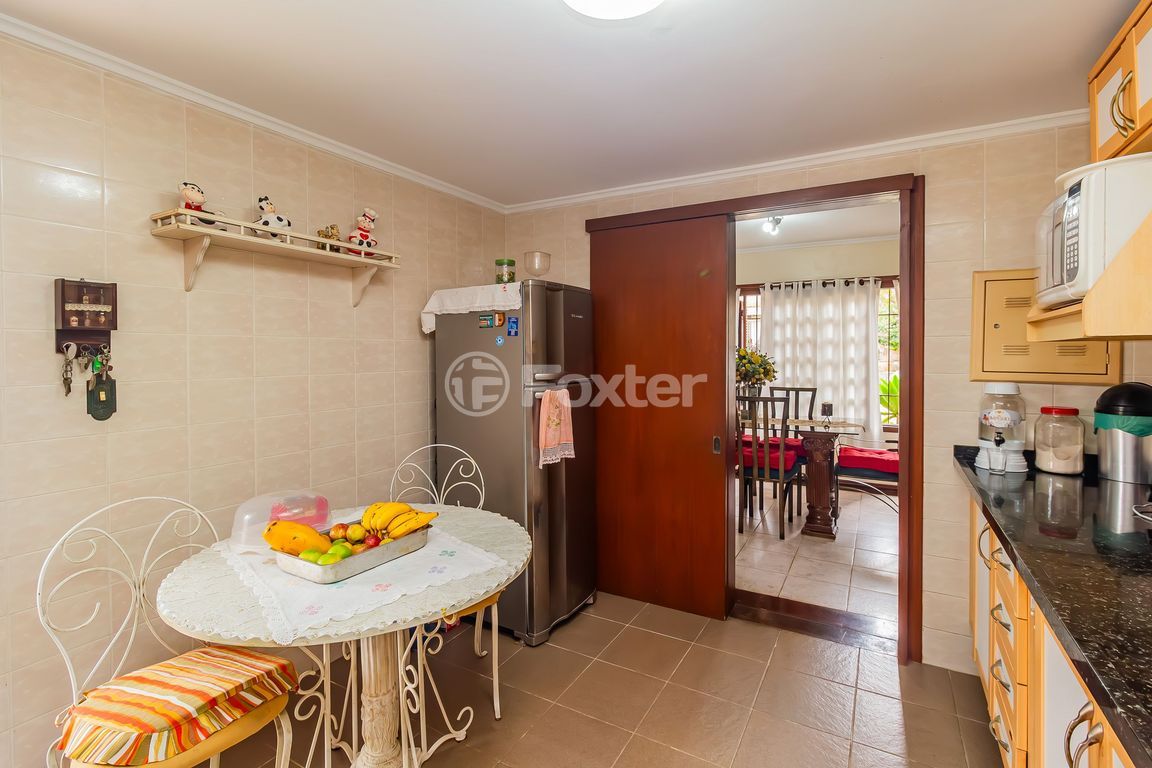 casa sobrado para comprar em Ari Peixoto Martins, 190 - foto 37