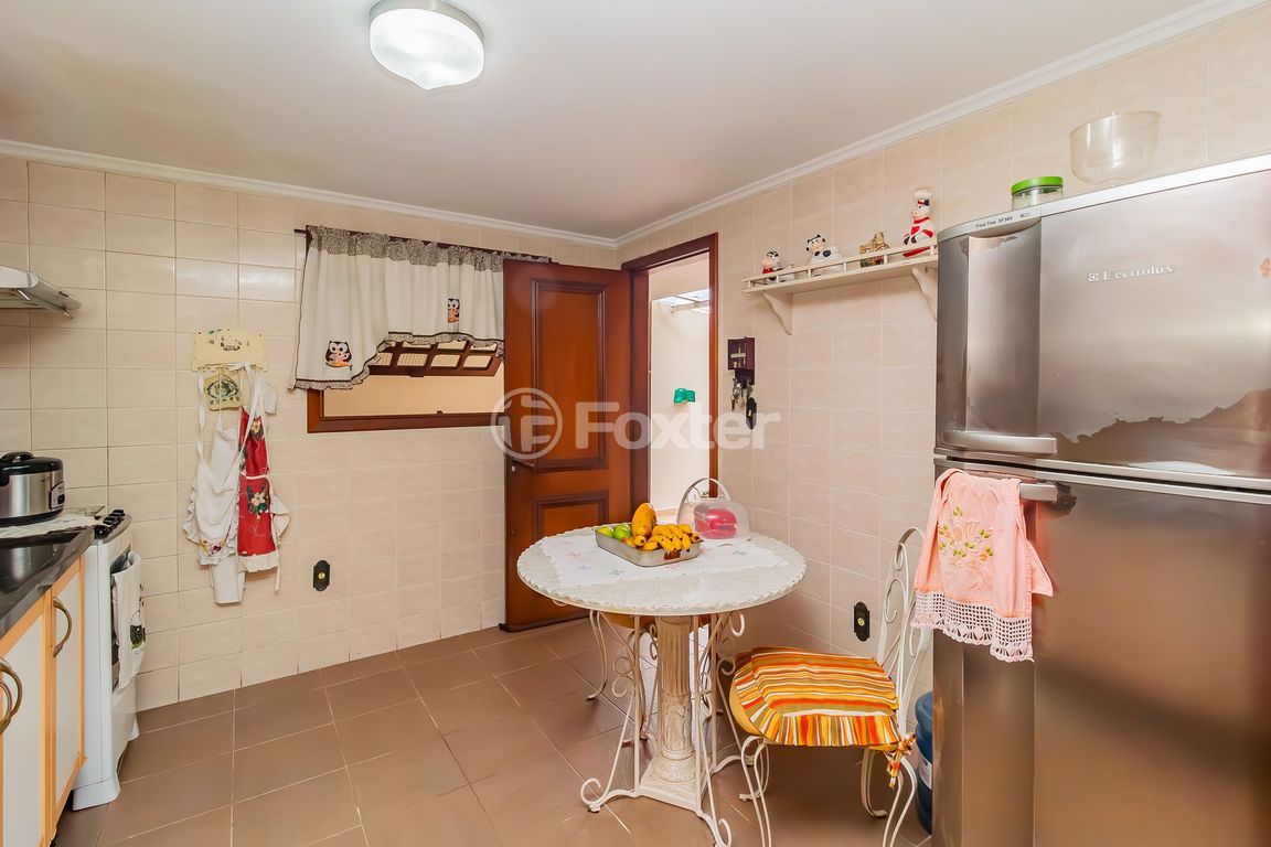 casa sobrado para comprar em Ari Peixoto Martins, 190 - foto 39