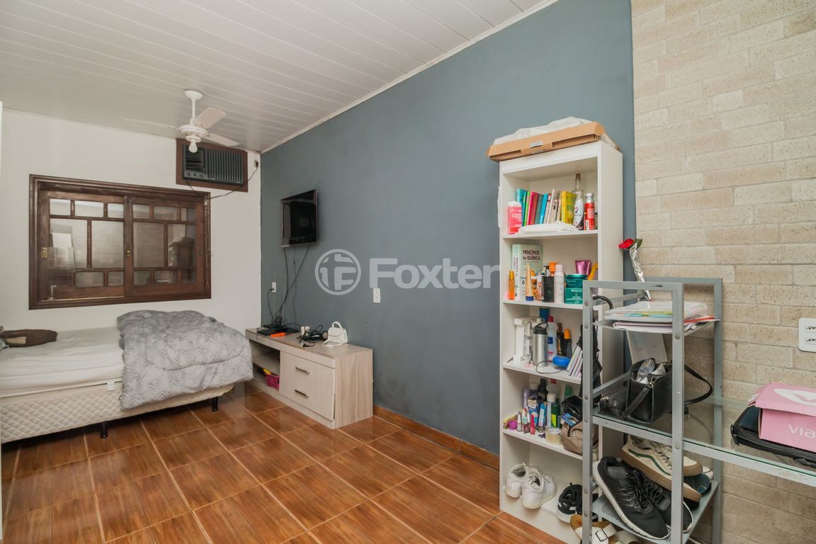 casa sobrado para comprar em Martim Minaberry, 206 - foto 23