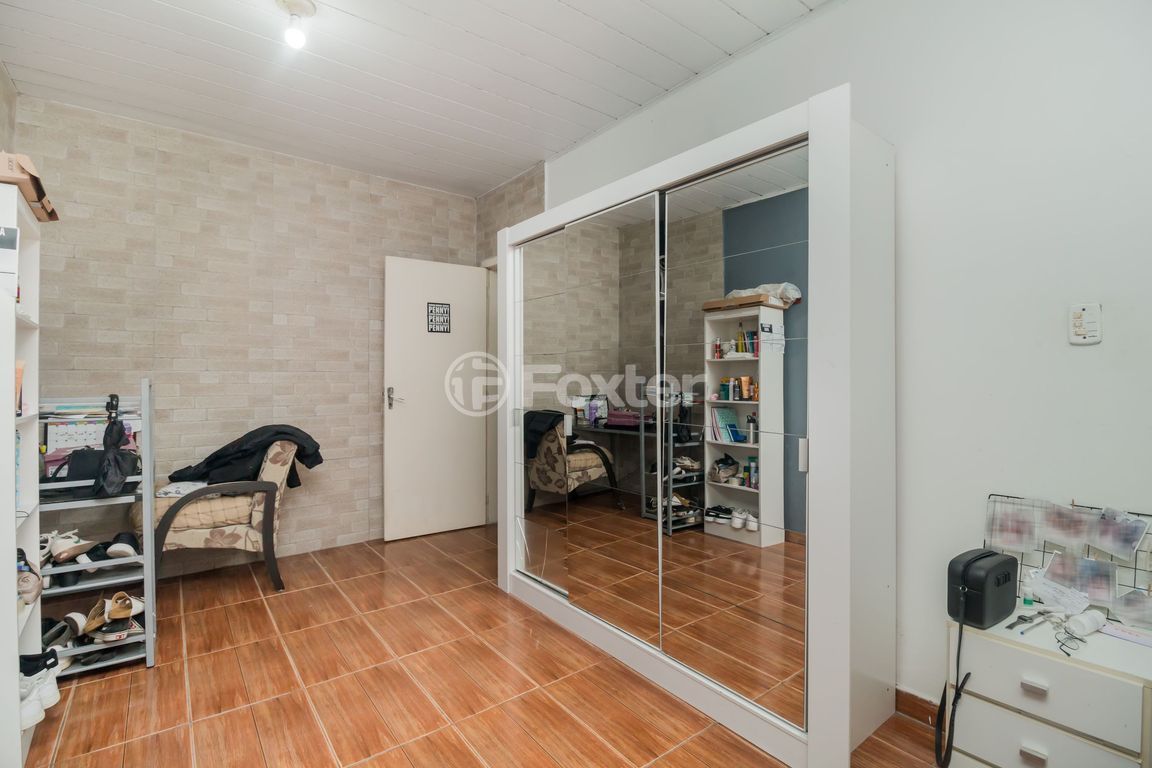 casa sobrado para comprar em Martim Minaberry, 206 - foto 25