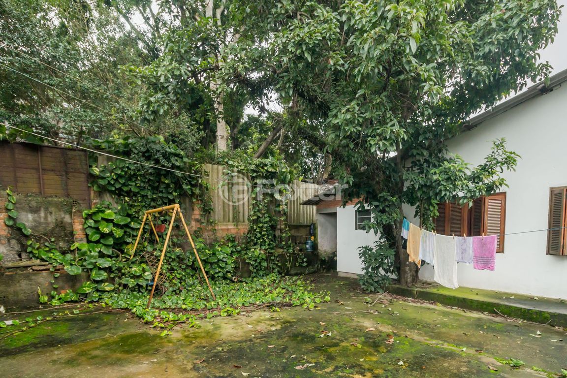 casa sobrado para comprar em Martim Minaberry, 206 - foto 40