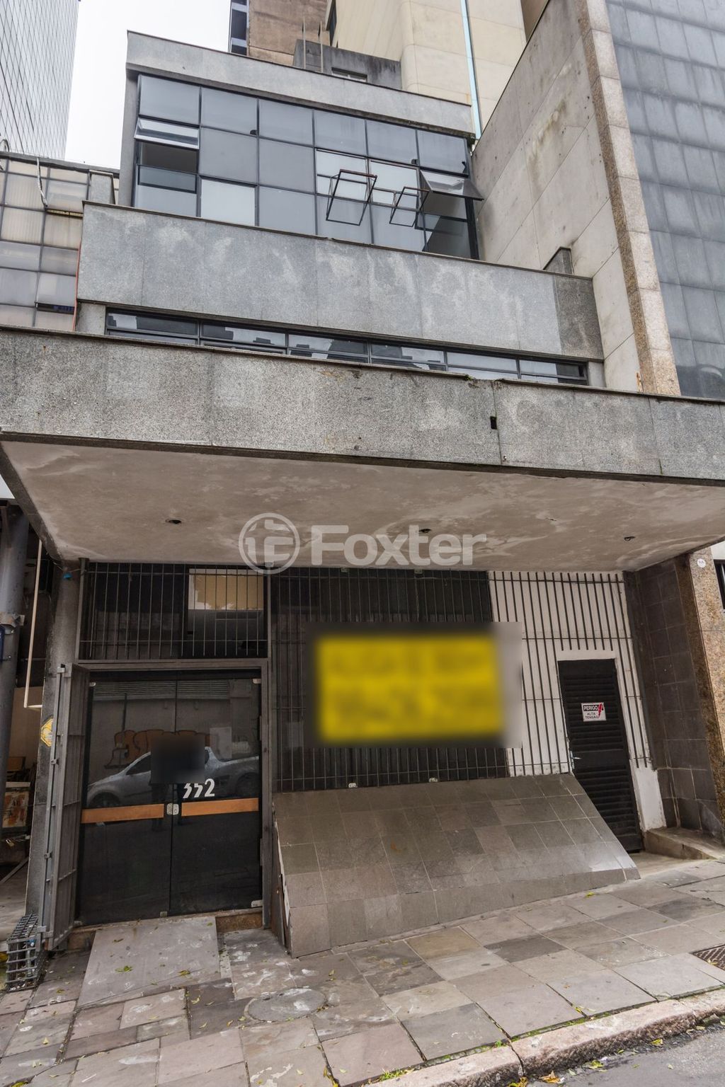 Prédio para comprar em Caldas Júnior, 352 - foto 38