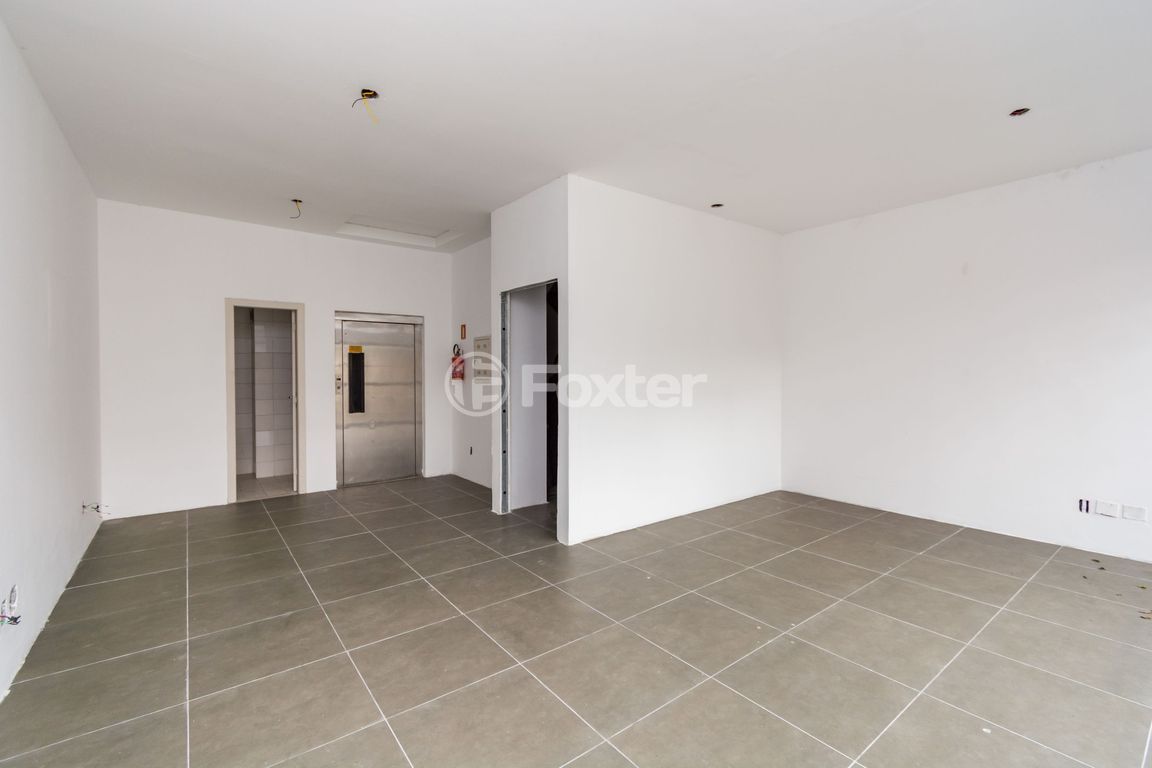 Prédio para comprar em Caldas Júnior, 352 - foto 7
