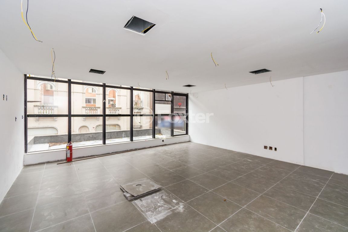 Prédio para comprar em Caldas Júnior, 352 - foto 22