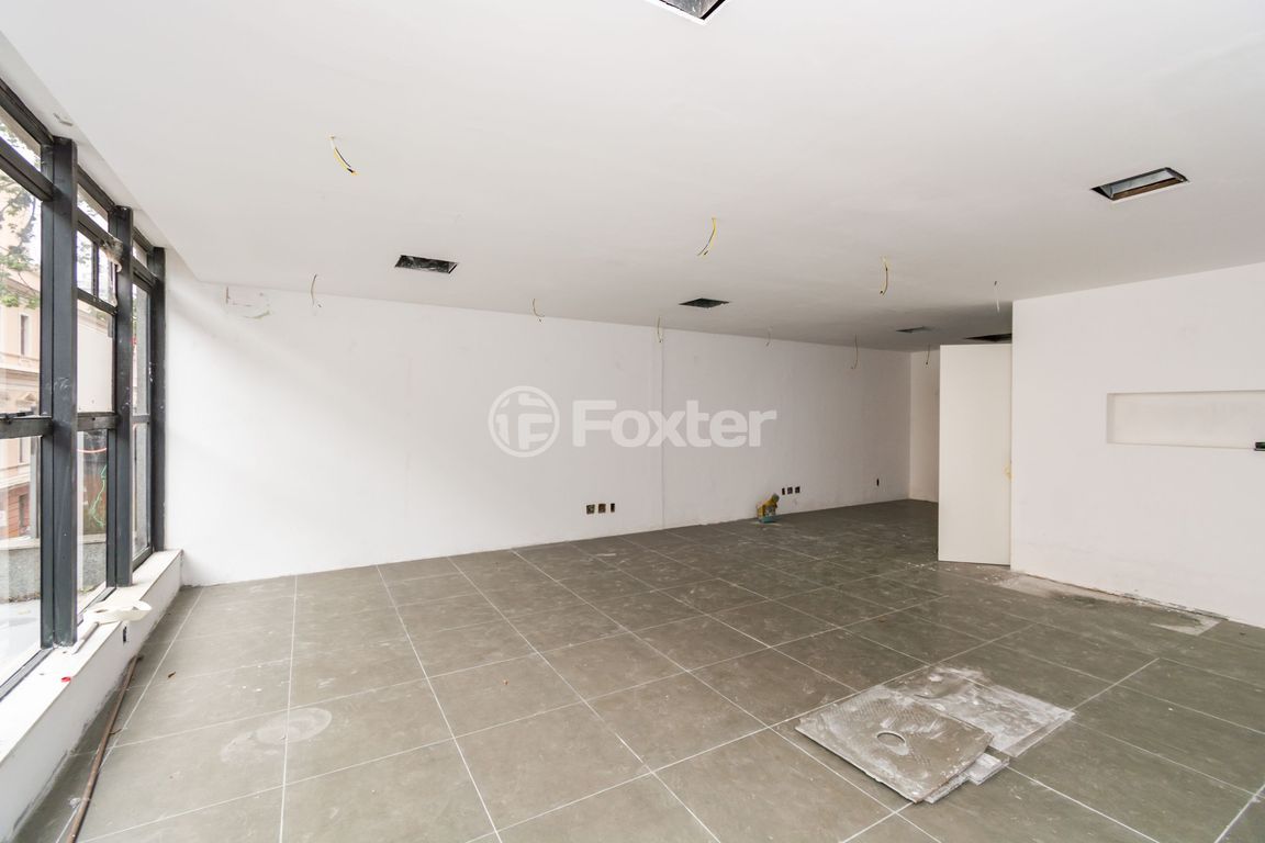 Prédio para comprar em Caldas Júnior, 352 - foto 23